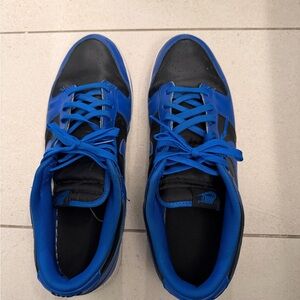 Nike Men's Black and Royal Blue Sneakers